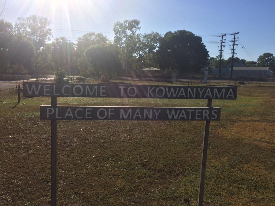 Passeneger & private flights to Kowanyama